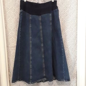 Motherhood maternity Denim Jean Skirt size Medium